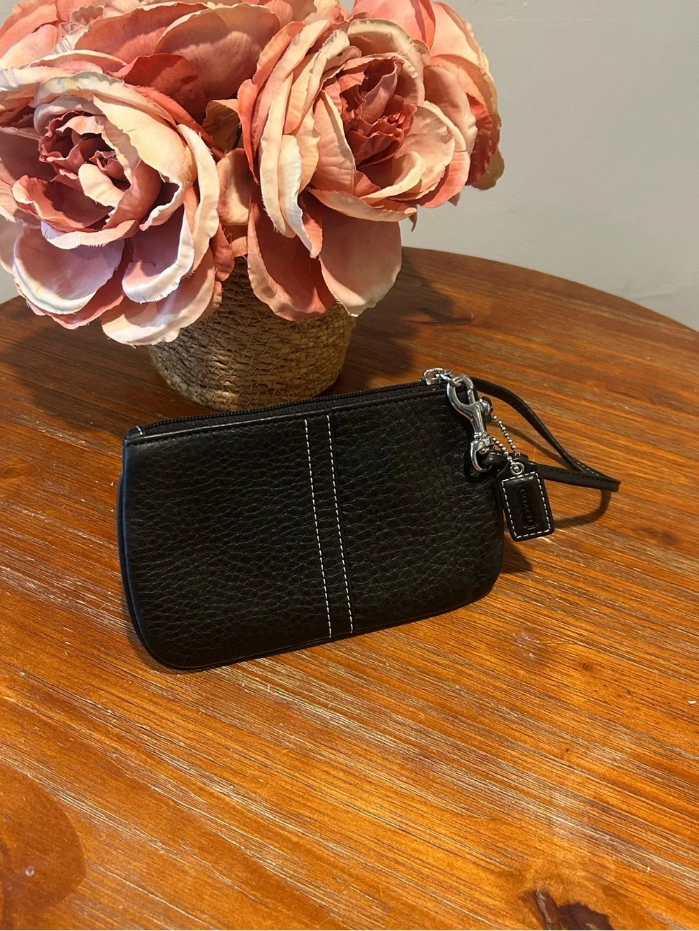COACH Black Pebbled Leather Wristlet Wallet NWOT